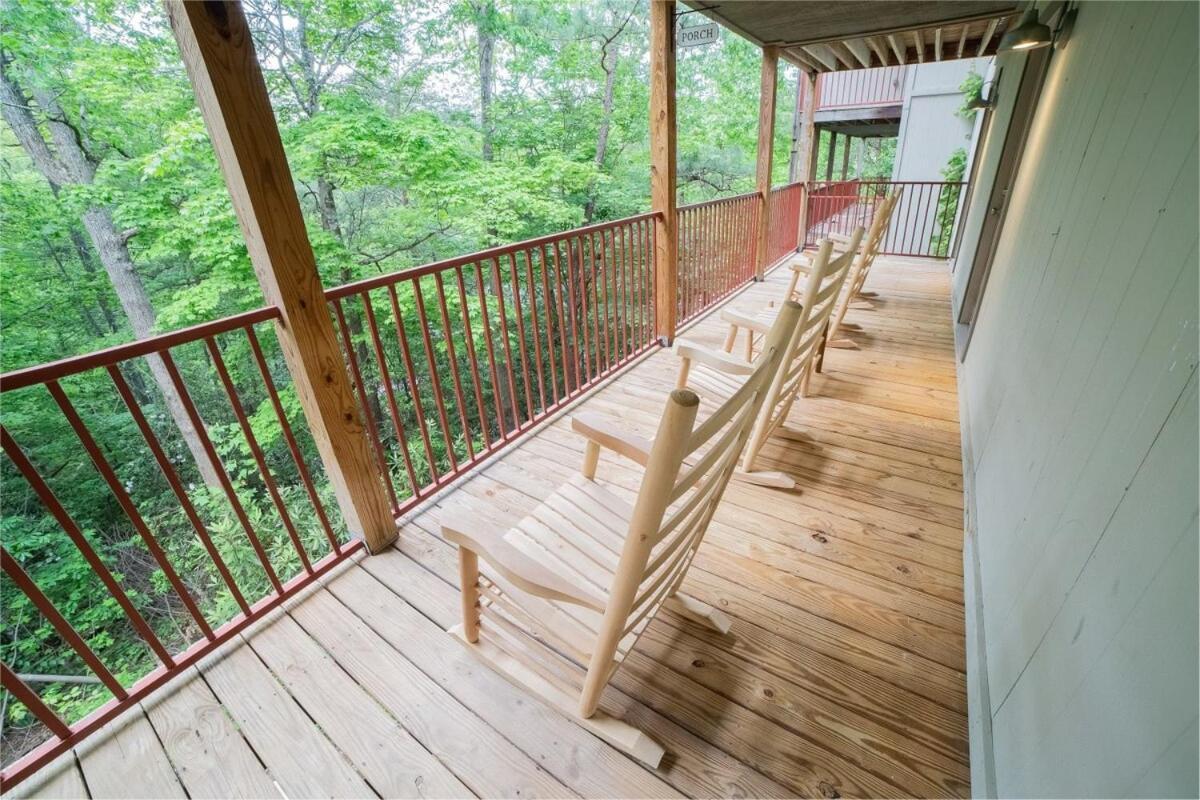Cabin C In The Gatlinburg Art & Craft Community Екстер'єр фото