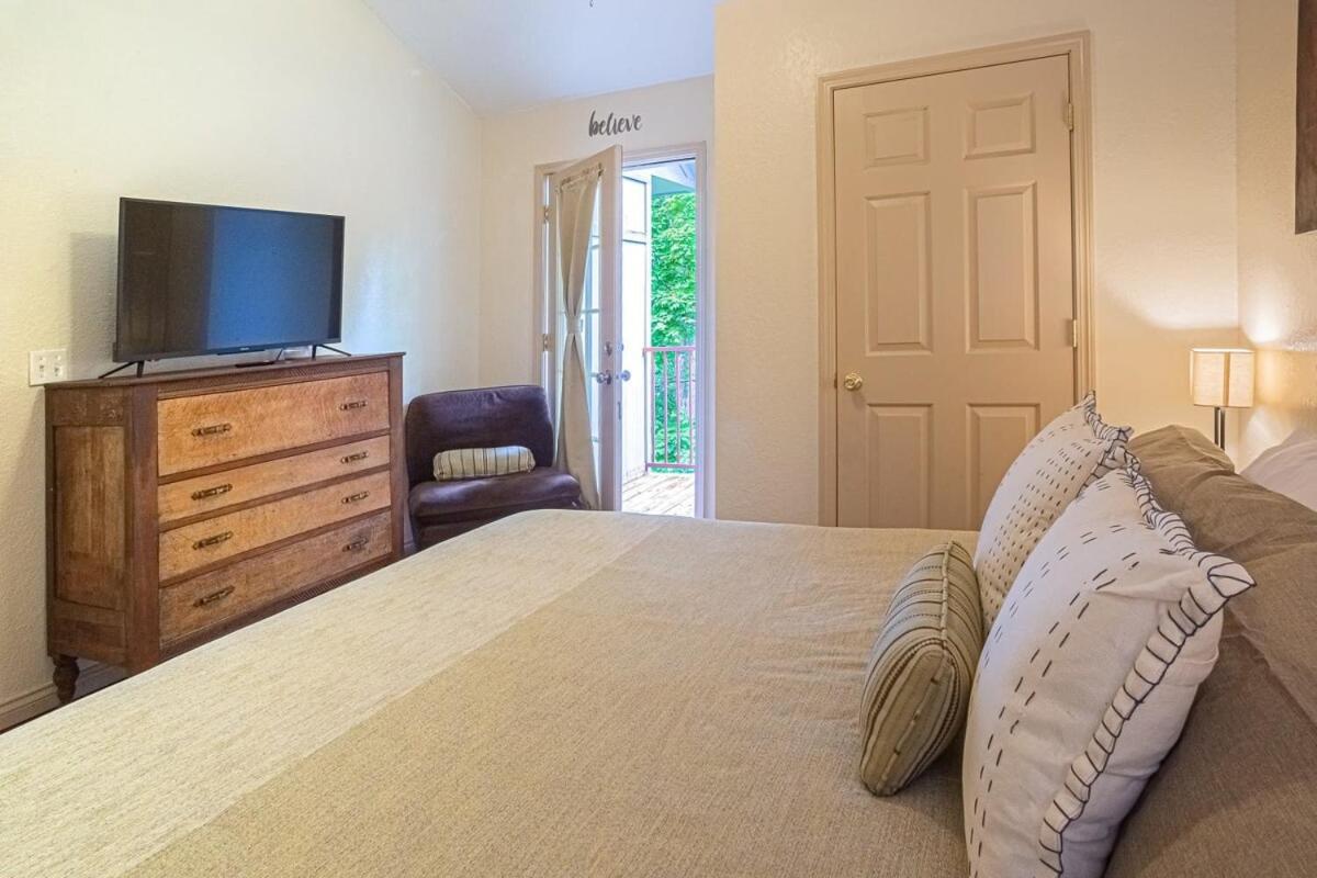 Cabin C In The Gatlinburg Art & Craft Community Екстер'єр фото