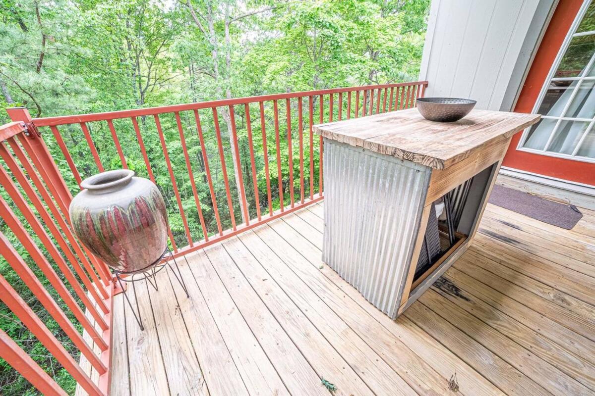 Cabin C In The Gatlinburg Art & Craft Community Екстер'єр фото